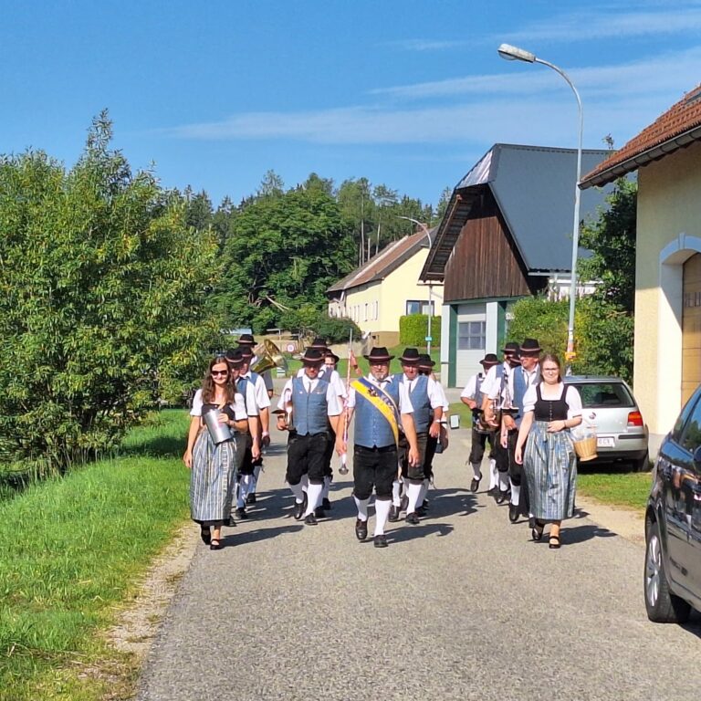 Mehr über den Artikel erfahren Kirtagsonntag