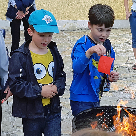 Mehr über den Artikel erfahren Versöhnungsfest der Erstkommunionkinder