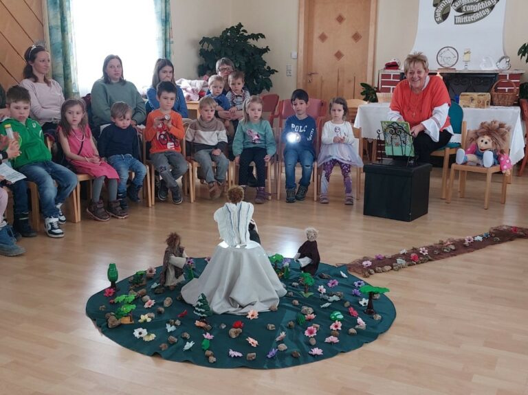 Mehr über den Artikel erfahren 2. Kinderwortgottesfeier – „Du bist mein geliebter Sohn“