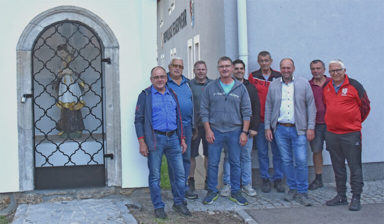 Mehr über den Artikel erfahren Hl. Nepomuk restauriert und geweiht