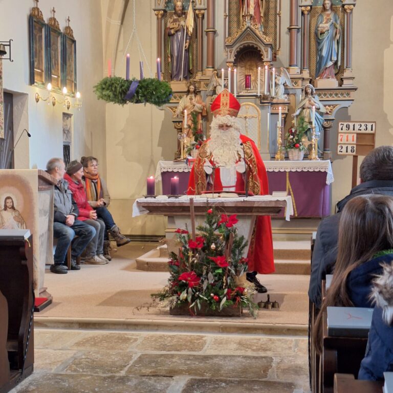 Mehr über den Artikel erfahren Nikolausmesse